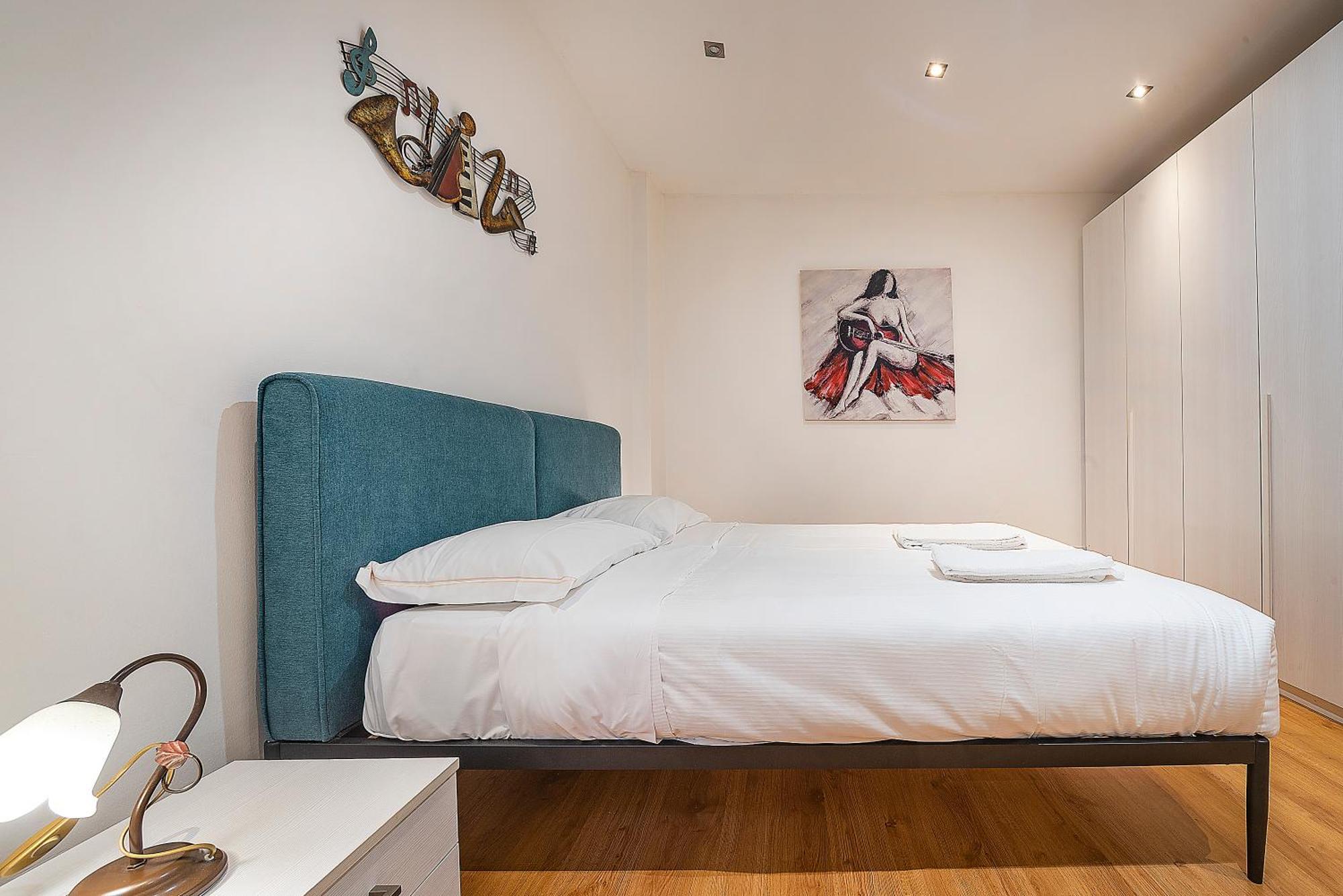 Italianflat - Arena By Side, Old Town Apartment เวโรนา ภายนอก รูปภาพ