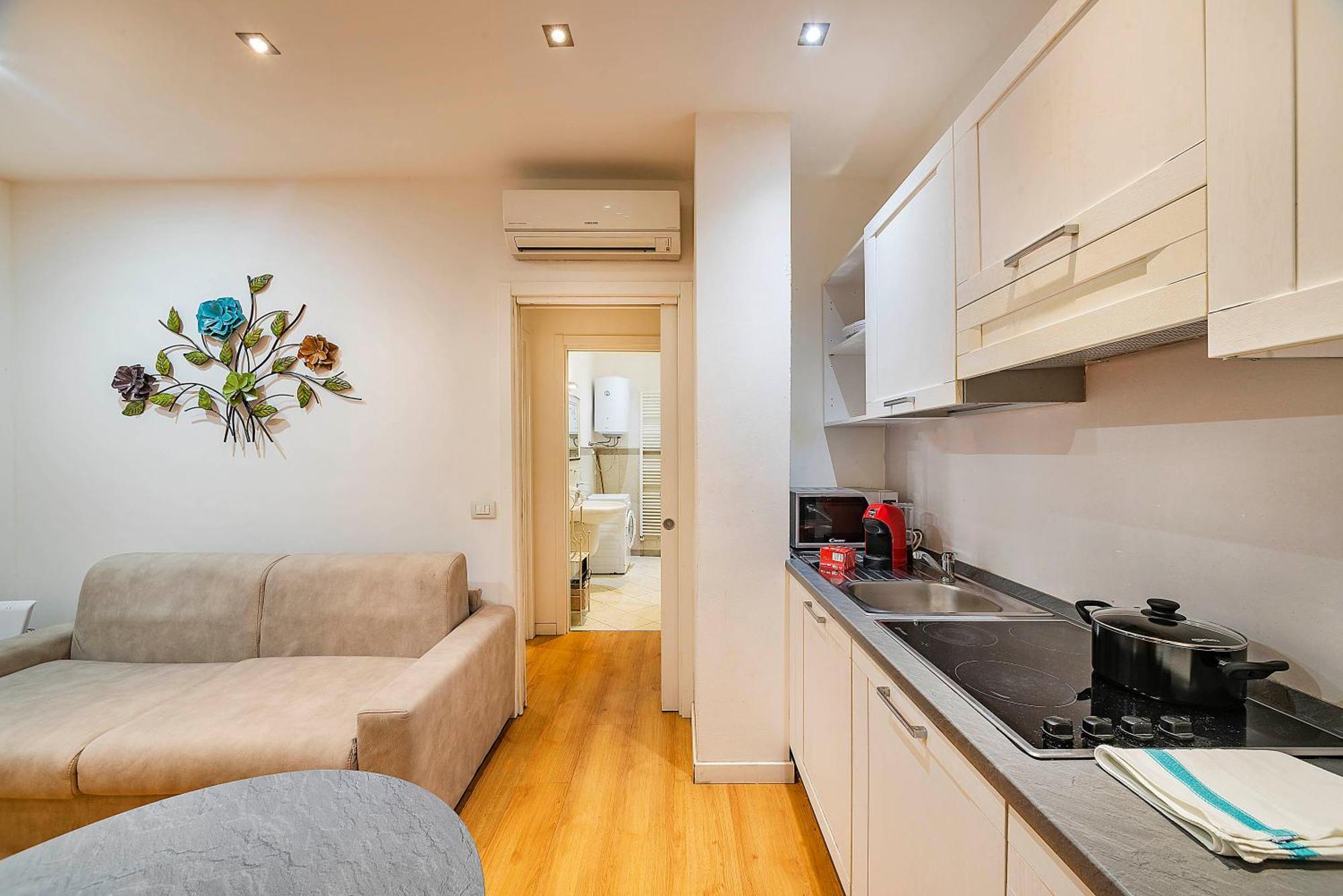 Italianflat - Arena By Side, Old Town Apartment เวโรนา ภายนอก รูปภาพ